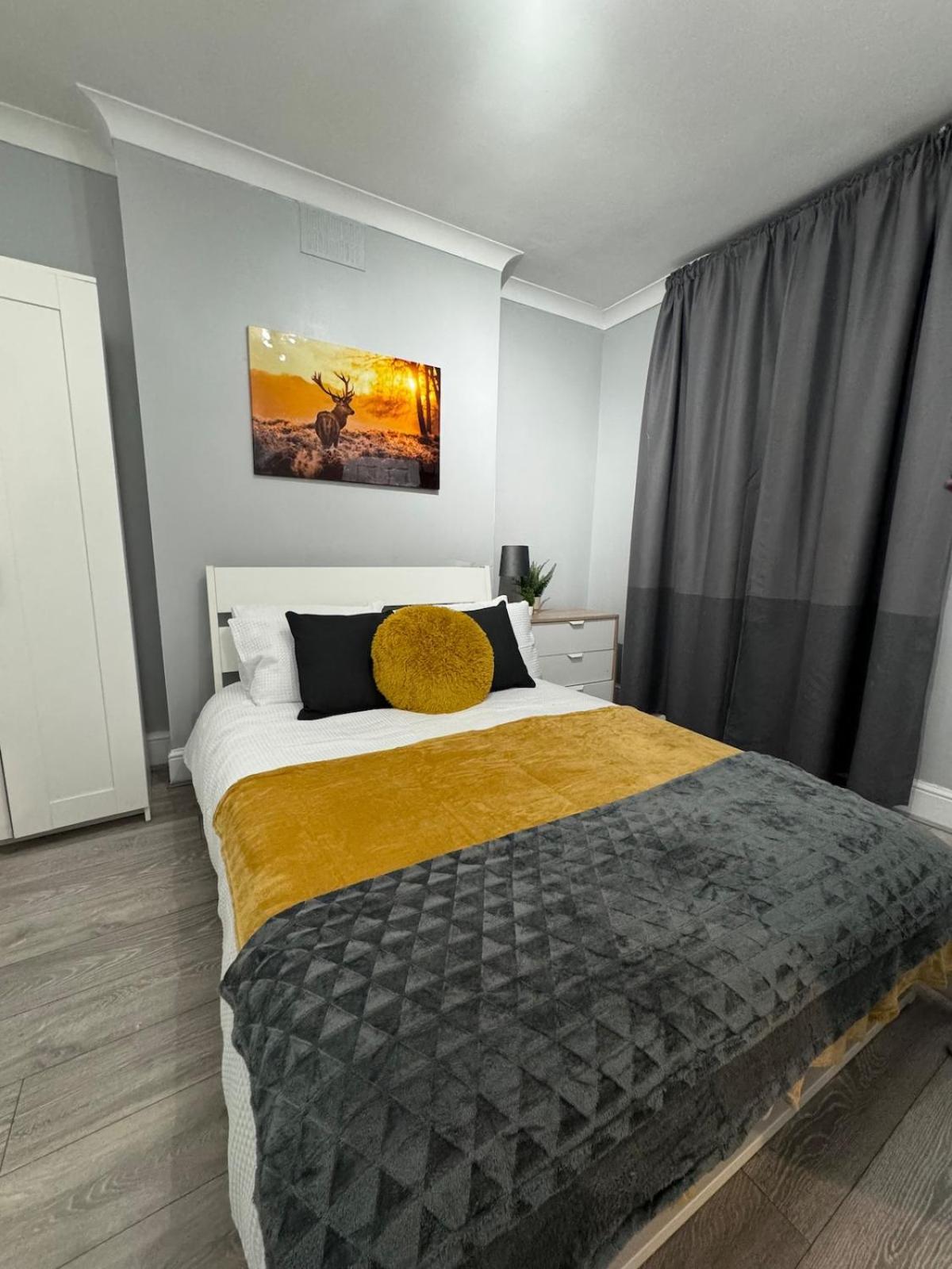 Stylish 2-bed Garden Flat, 5 Mins To Brixton Apartamento Londres